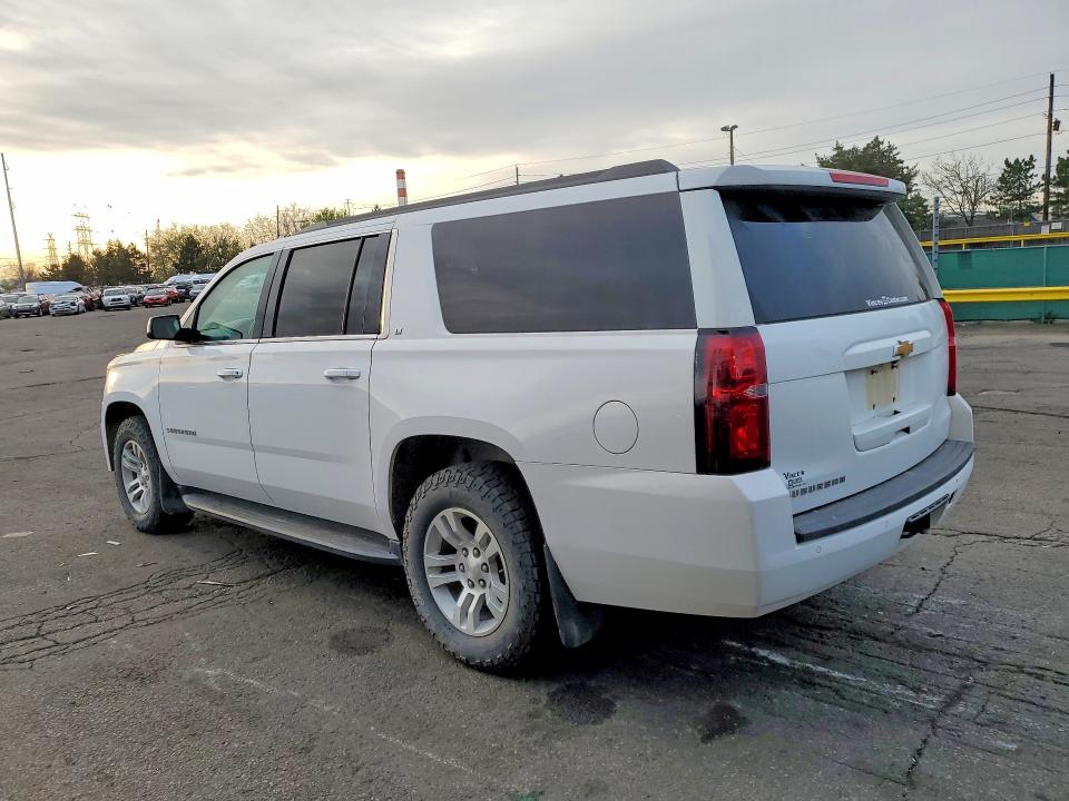 48007526 :رقم المزاد ، 1GNSKHKC0LR300069 vin ، 2020 Chevrolet Suburban مزاد بيع