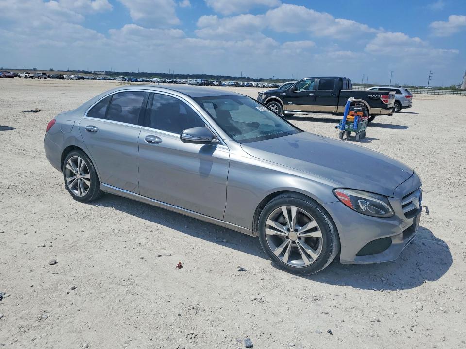 47685706 :رقم المزاد ، 55SWF4JBXFU050459 vin ، 2015 Mercedes-benz C مزاد بيع