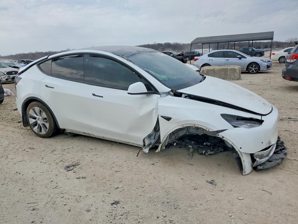Продажа на аукционе авто 2022 Tesla Model Y, vin: 7SAYGAEE8NF360573, номер лота: 47410826