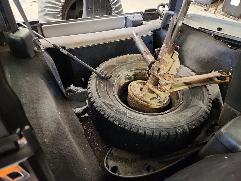 41964546 :رقم المزاد ، 1J4FA49S7YP780188 vin ، 2000 Jeep Wrangler / Tj مزاد بيع