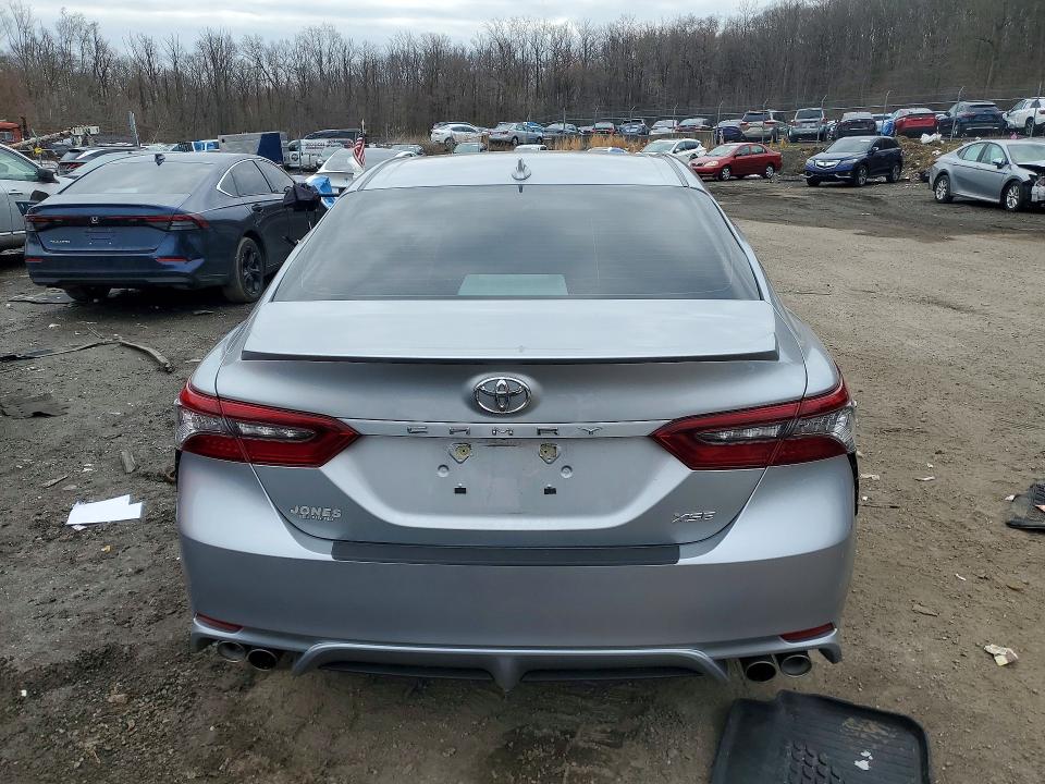 46185526 :رقم المزاد ، 4T1K61AK1RU240382 vin ، 2024 Toyota Camry مزاد بيع