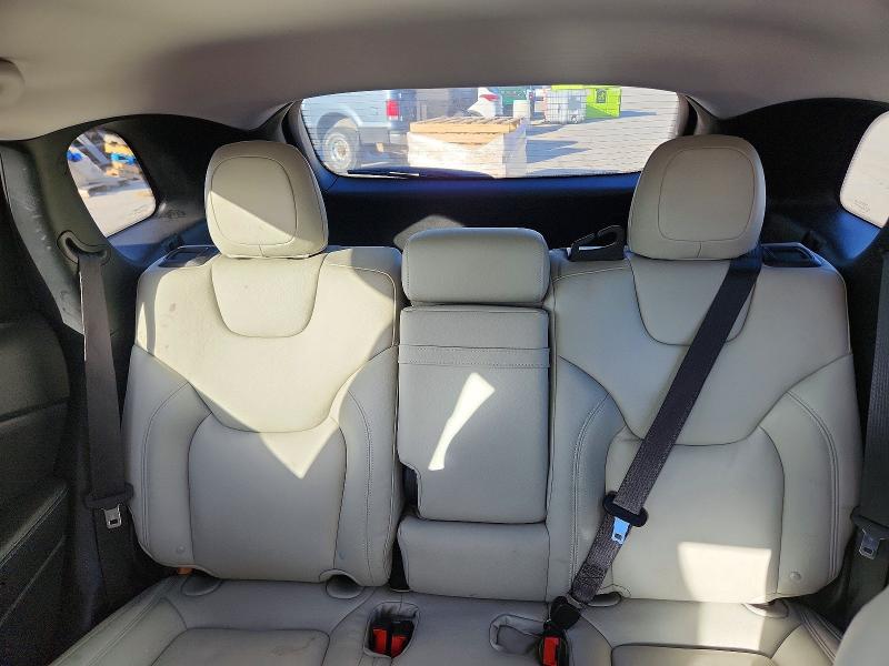46585856 :رقم المزاد ، 1C4PJLCB6LD511400 vin ، 2020 Jeep Cherokee مزاد بيع