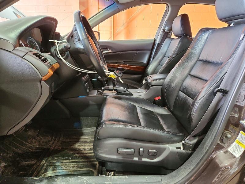 45547076 :رقم المزاد ، 1HGCP2F85BA803810 vin ، 2011 Honda Accord مزاد بيع