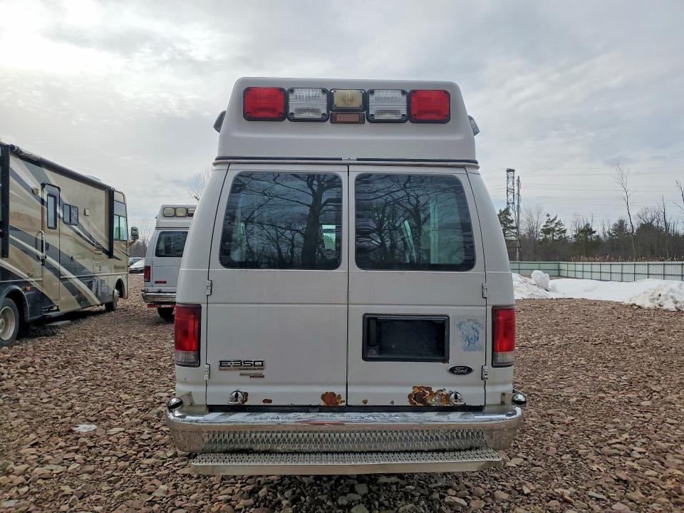46934826 :رقم المزاد ، 1FDSS3EL7EDB15066 vin ، 2014 Ford Econoline مزاد بيع