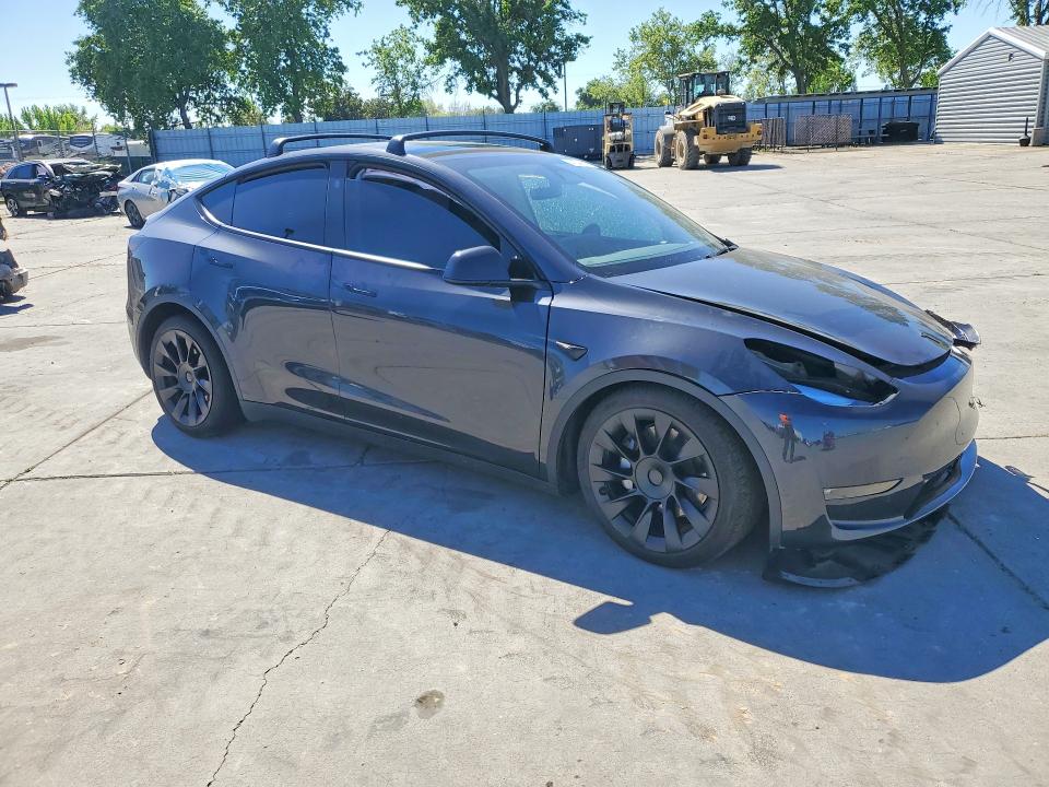 47246516 :رقم المزاد ، 7SAYGDEE7RF014179 vin ، 2024 Tesla Model Y مزاد بيع
