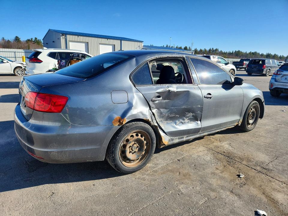 77274975 :رقم المزاد ، 3VW2K7AJ9BM022367 vin ، 2011 Volkswagen Jetta مزاد بيع
