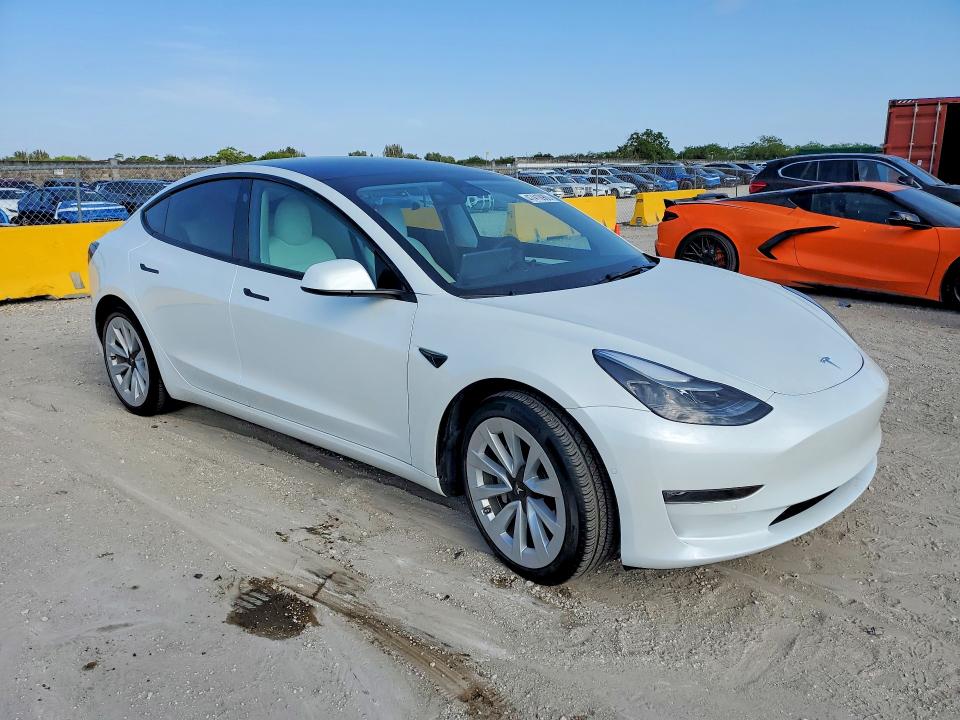 Продаж на аукціоні авто 2022 Tesla Model 3, vin: 5YJ3E1EBXNF266844, номер лоту: 47410906