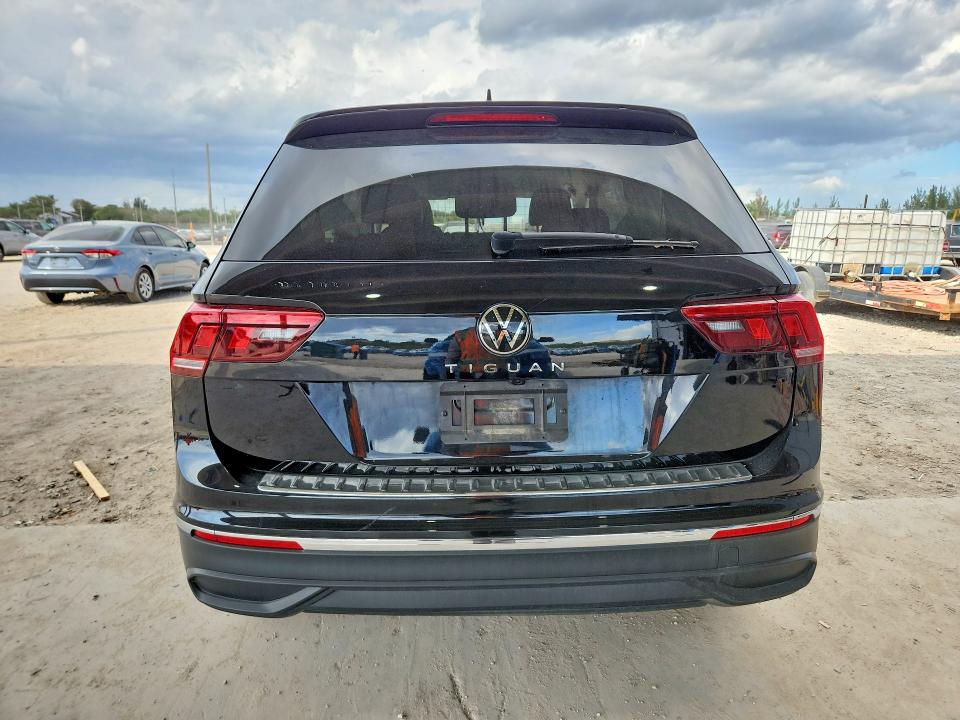 49668296 :رقم المزاد ، 3VV6B7AX4RM215563 vin ، 2024 Volkswagen Tiguan مزاد بيع