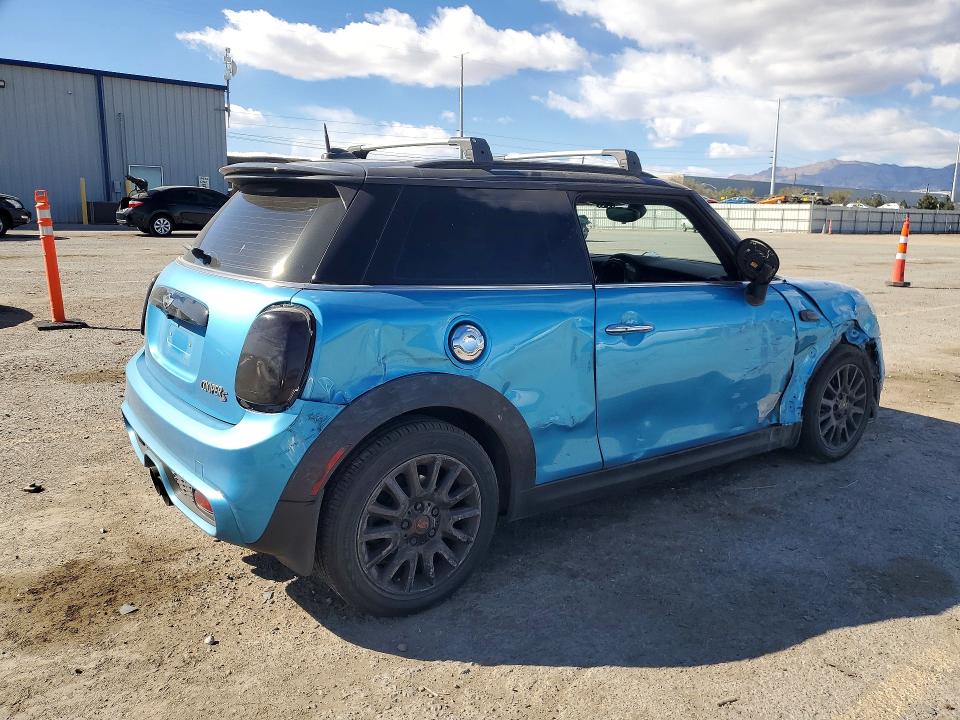 Продаж на аукціоні авто 2017 Mini Cooper, vin: WMWXP7C55H2A45087, номер лоту: 41753096