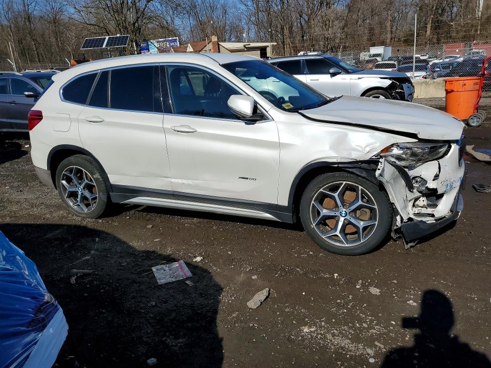 Продаж на аукціоні авто 2018 Bmw X1, vin: WBXHT3C37J5K30028, номер лоту: 76584445