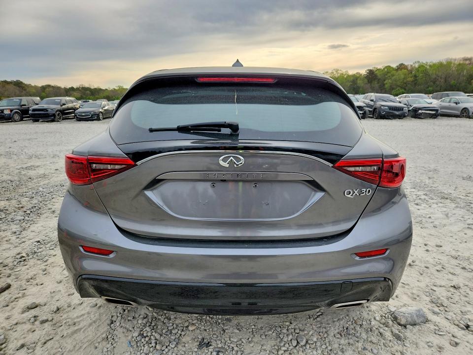 2018 Infiniti Qx30 მანქანა იყიდება აუქციონზე, vin: SJKCH5CP2JA003227, აუქციონის ნომერი: 47379486