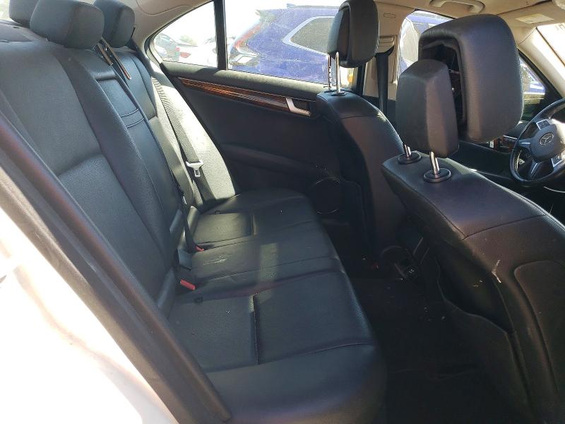 2012 Mercedes-benz C მანქანა იყიდება აუქციონზე, vin: WDDGF8BB2CR199861, აუქციონის ნომერი: 46056546