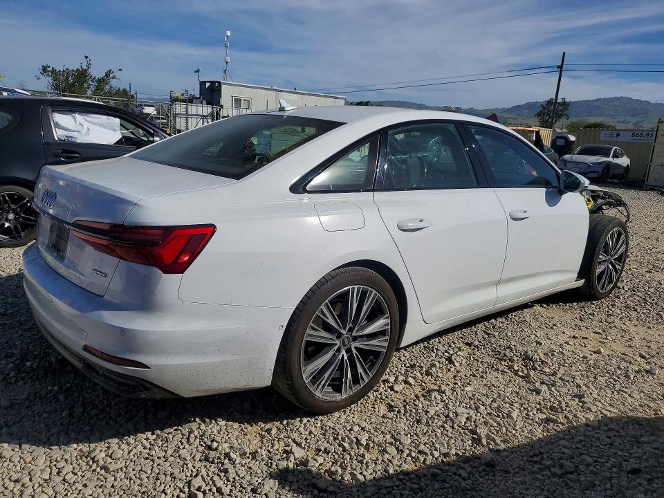 Aukcja sprzedaży 2021 Audi A6, vin: WAUD8AF22MN027697, numer aukcji: 47362606