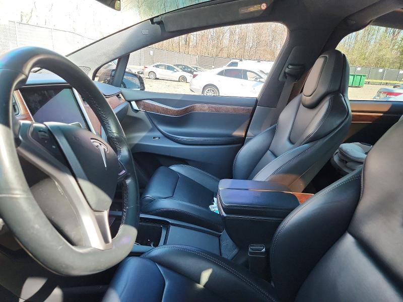 Продажа на аукционе авто 2019 Tesla Model X, vin: 5YJXCBE2XKF180202, номер лота: 46859316