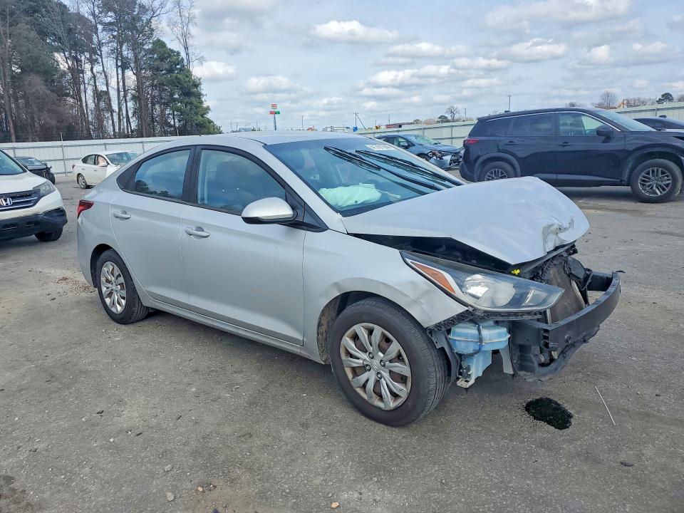 Продажа на аукционе авто 2018 Hyundai Accent, vin: 3KPC24A38JE028547, номер лота: 41781266