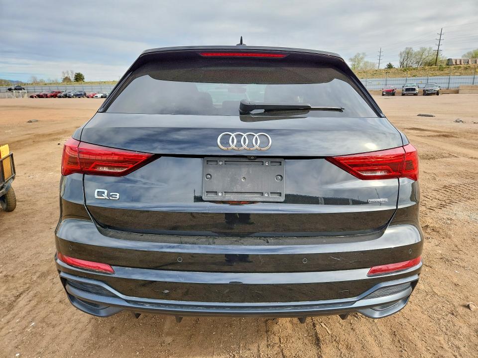 48106776 :رقم المزاد ، WA1DECF39M1021333 vin ، 2021 Audi Q3 مزاد بيع