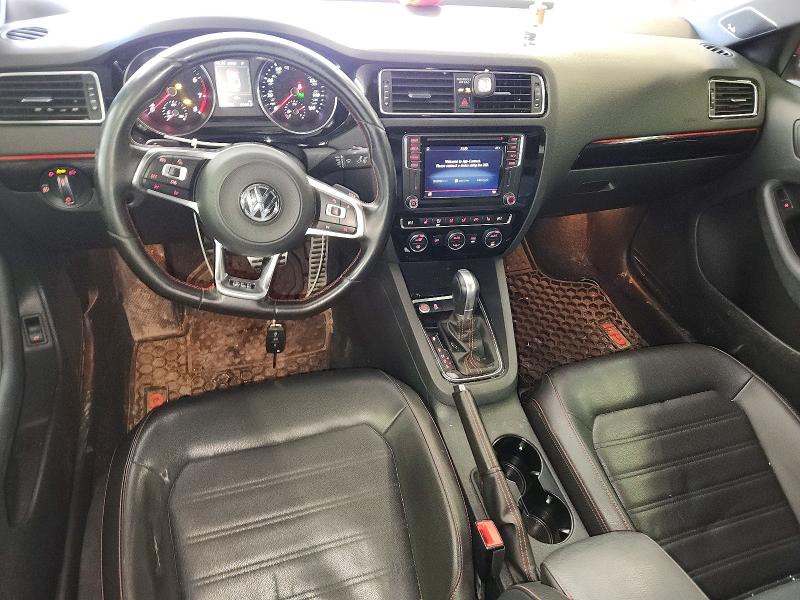 46784016 :رقم المزاد ، 3VW4T7AJ3HM350902 vin ، 2017 Volkswagen Jetta مزاد بيع