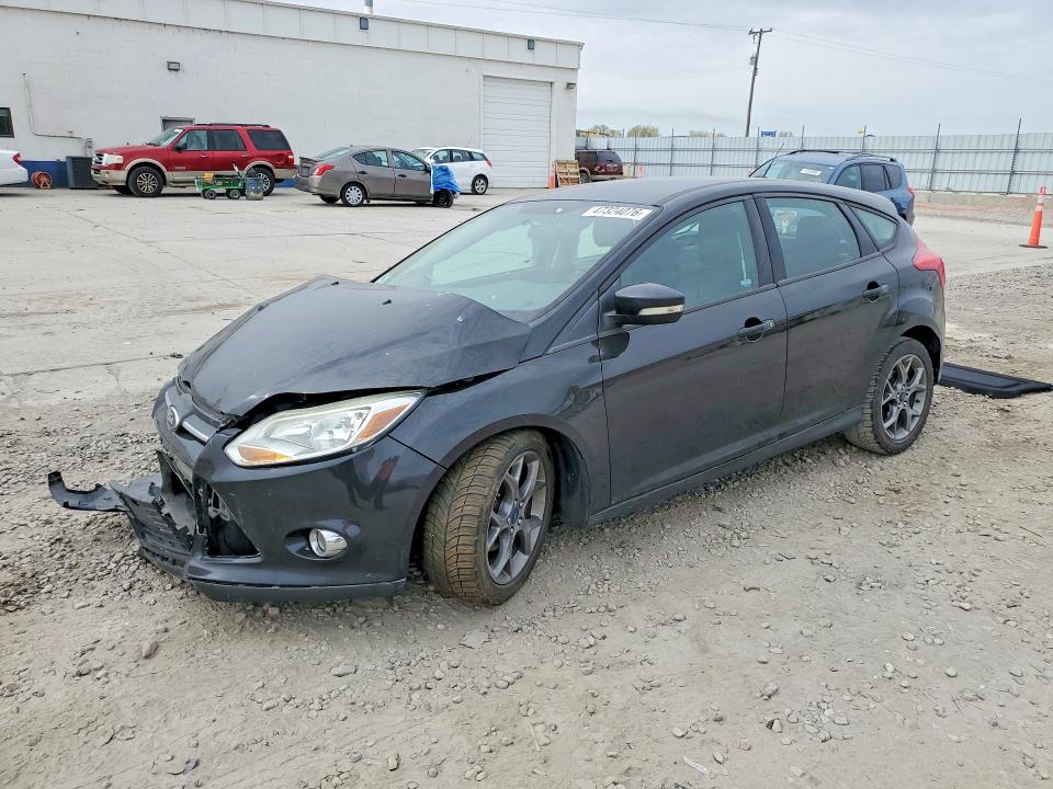47324076 :رقم المزاد ، 1FADP3K2XEL422446 vin ، 2014 Ford Focus مزاد بيع