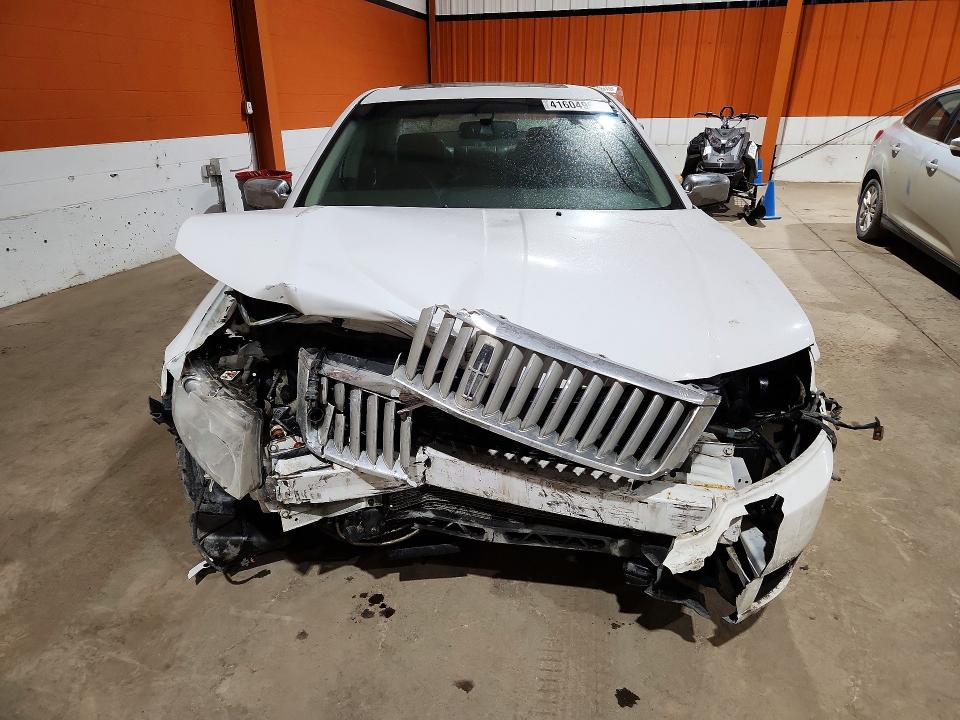 41604966 :رقم المزاد ، 3LNHM26126R663481 vin ، 2006 Lincoln Townhouse Zephyr مزاد بيع