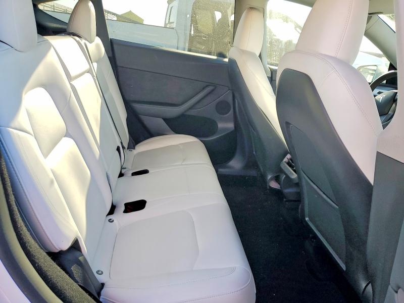 Продажа на аукционе авто 2023 Tesla Model Y, vin: 7SAYGDEEXPF685178, номер лота: 46210286