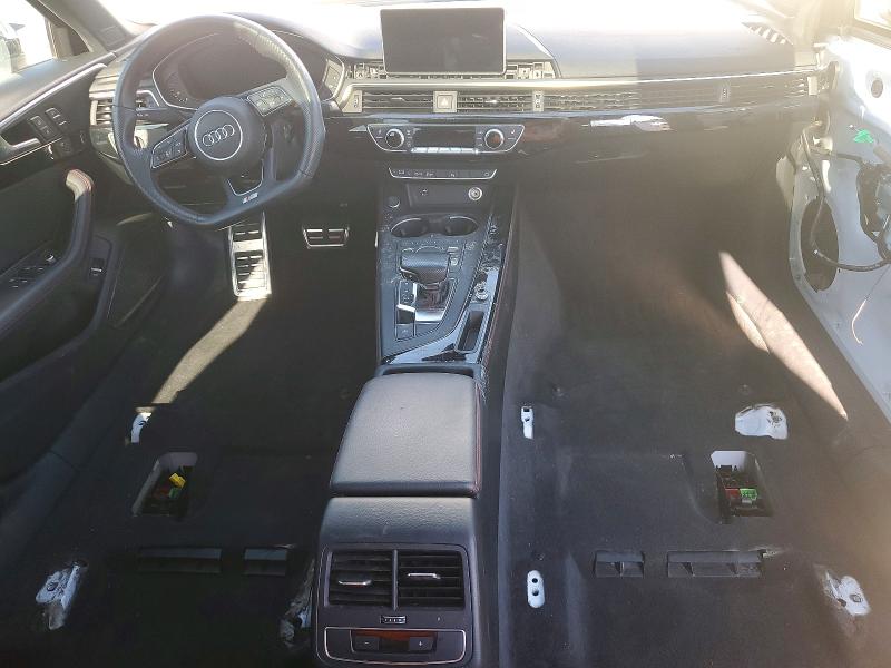 Продаж на аукціоні авто 2019 Audi A4, vin: WAUENAF41KA018119, номер лоту: 79845215