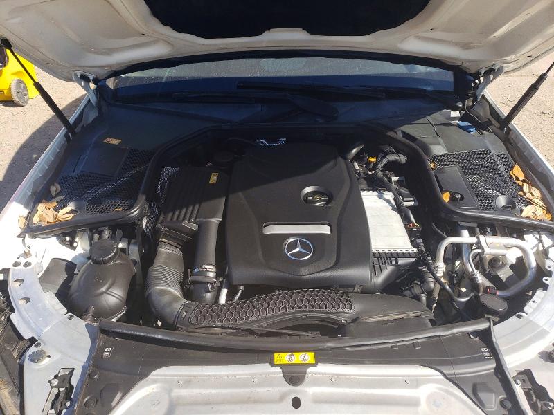 46881026 :رقم المزاد ، 55SWF4JB8GU120834 vin ، 2016 Mercedes-benz C مزاد بيع