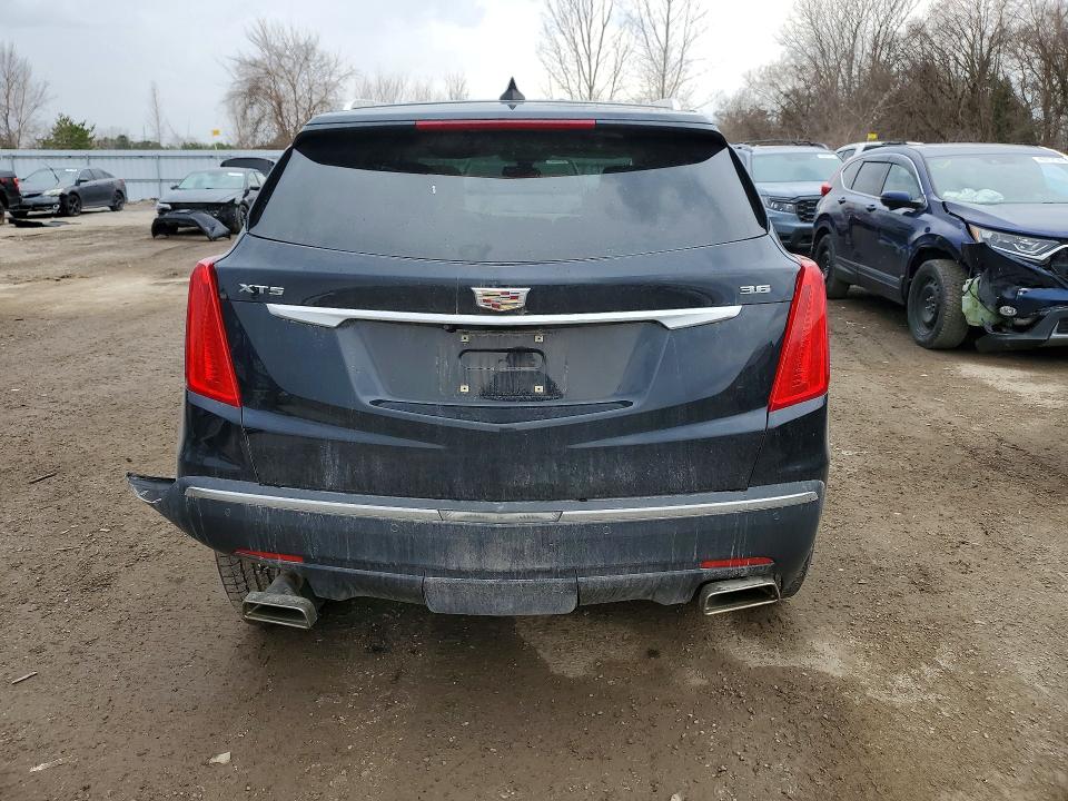 47563896 :رقم المزاد ، 1GYKNBRS0HZ101020 vin ، 2017 Cadillac Xt5 مزاد بيع