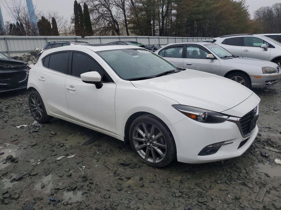 Продаж на аукціоні авто 2018 Mazda 3, vin: 3MZBN1M31JM257068, номер лоту: 79651305
