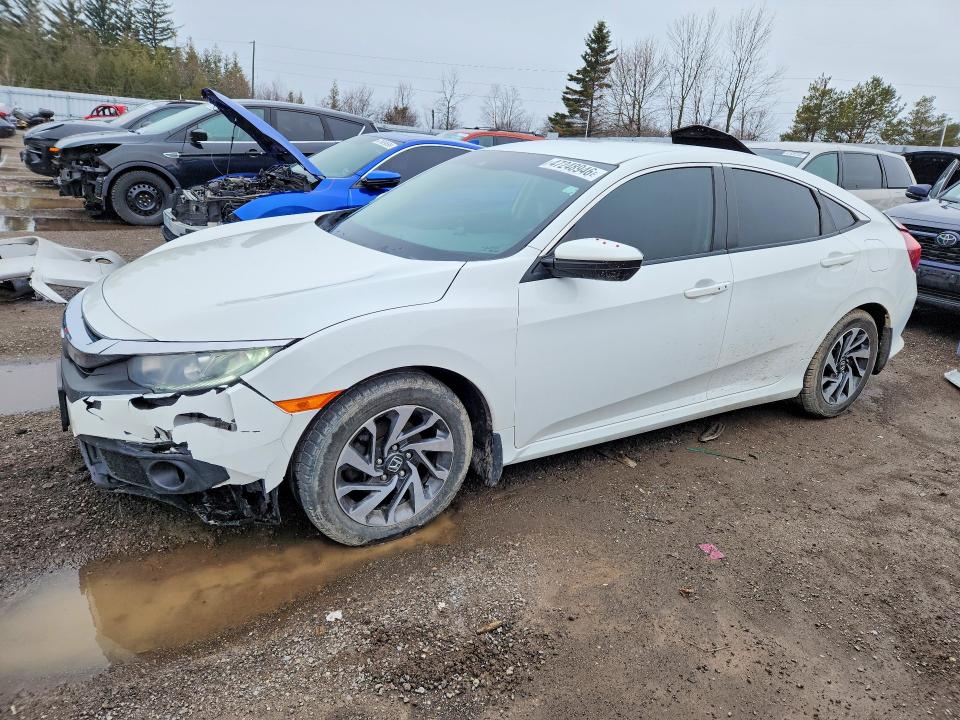 47248946 :رقم المزاد ، 2HGFC2F61JH017087 vin ، 2018 Honda Civic مزاد بيع