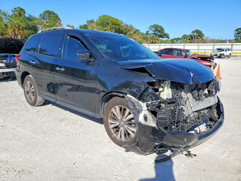 45546106 :رقم المزاد ، 5N1DR2BN0LC577928 vin ، 2020 Nissan Pathfinder مزاد بيع