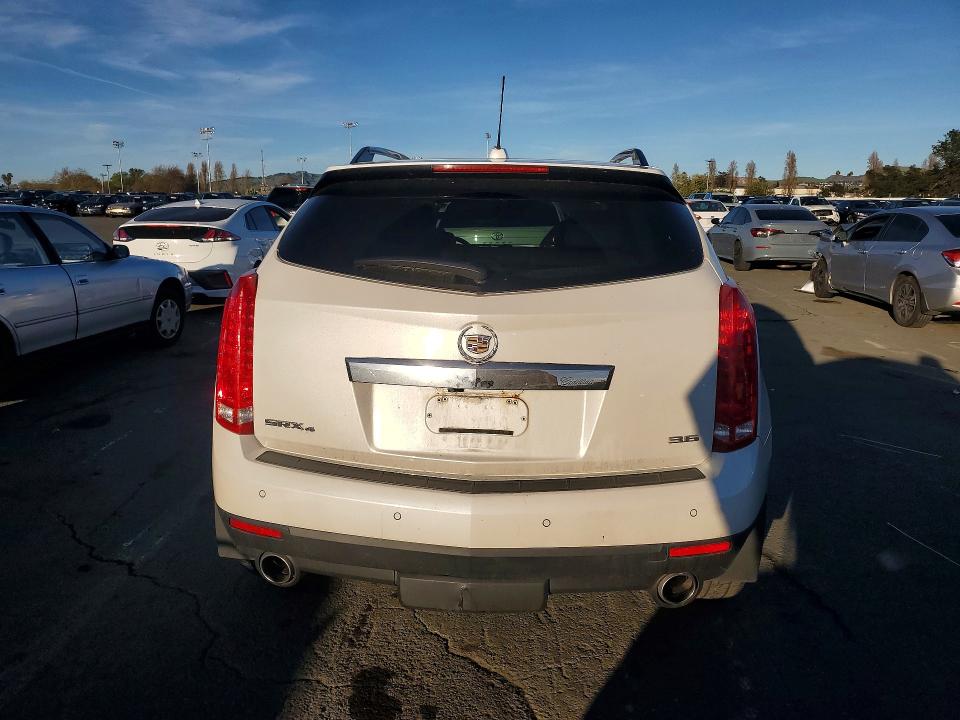 2016 Cadillac Srx მანქანა იყიდება აუქციონზე, vin: 3GYFNDE33GS500348, აუქციონის ნომერი: 79777265