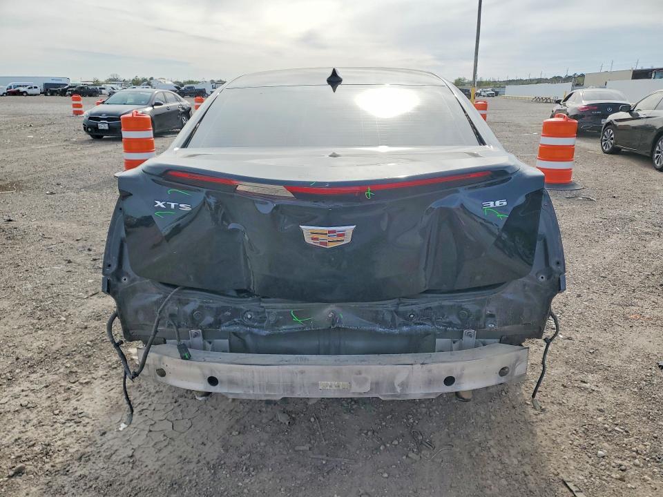 46334186 :رقم المزاد ، 2G61U5S39K9125605 vin ، 2019 Cadillac Xts مزاد بيع