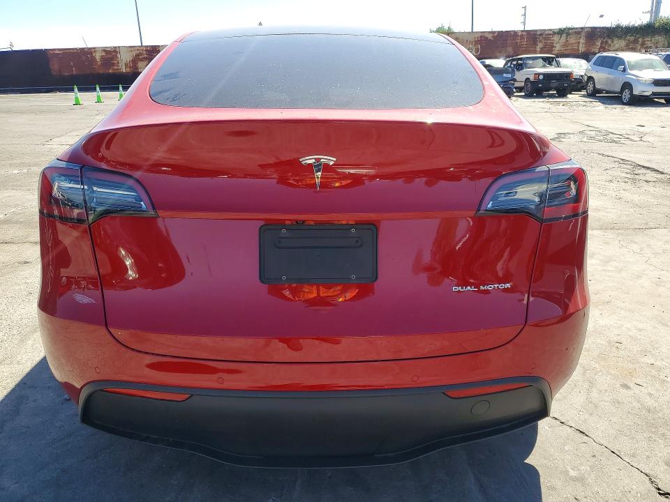 Продажа на аукционе авто 2022 Tesla Model Y, vin: 7SAYGDEE7NA019602, номер лота: 45779906