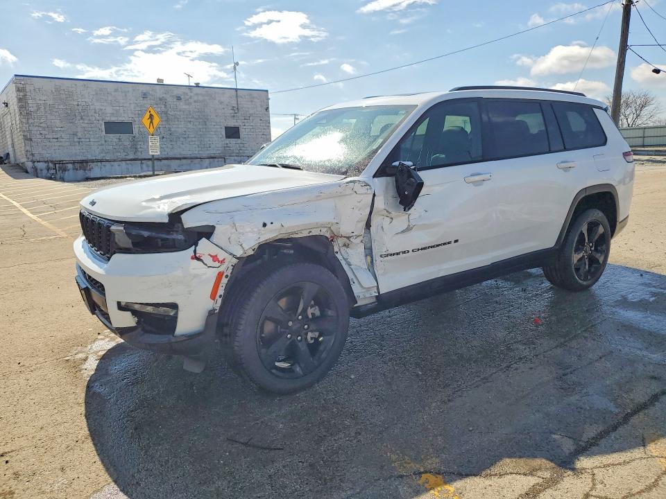 Auction sale of the 2024 Jeep Grand Cherokee, vin: 1C4RJKBG2R8555881, lot number: 46272666