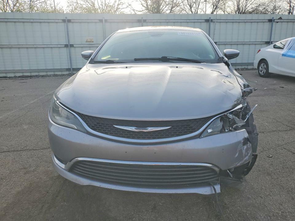 48182416 :رقم المزاد ، 1C3CCCABXFN701456 vin ، 2015 Chrysler 200 مزاد بيع