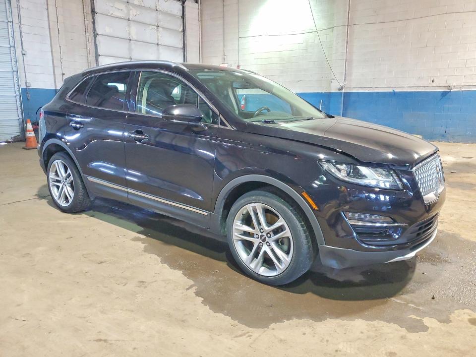 Продажа на аукционе авто 2019 Lincoln Mkc, vin: 5LMCJ3D96KUL03728, номер лота: 47741256
