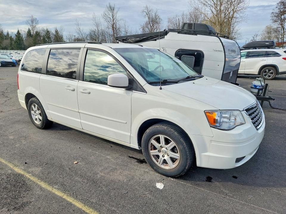 2008 Chrysler Town & Cntry მანქანა იყიდება აუქციონზე, vin: 2A8HR54P98R657404, აუქციონის ნომერი: 46026256