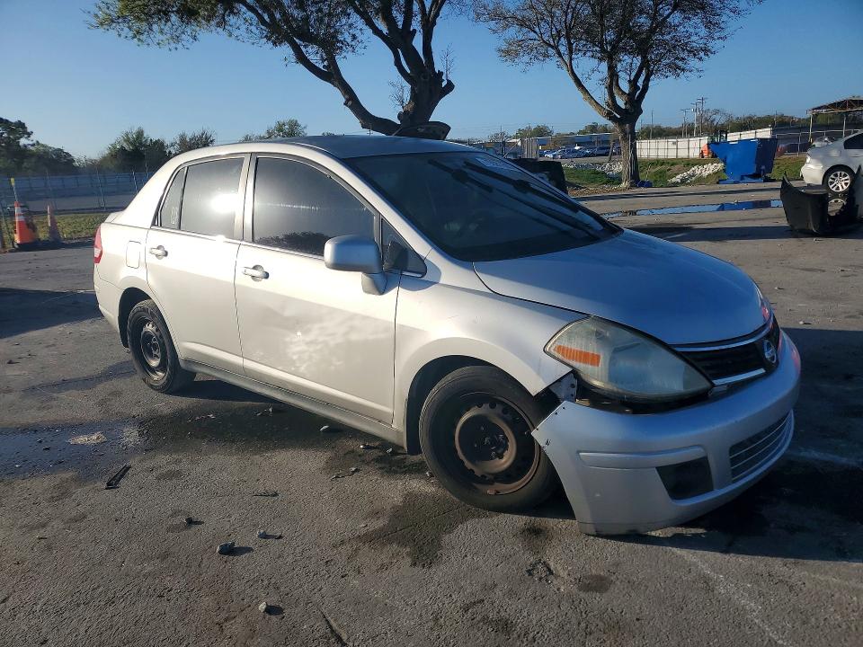 2008 Nissan Versa მანქანა იყიდება აუქციონზე, vin: 3N1BC11E58L363699, აუქციონის ნომერი: 79981605