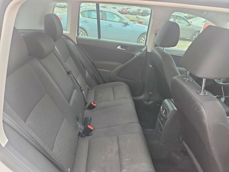 79308175 :رقم المزاد ، WVGBV7AX7HK046399 vin ، 2017 Volkswagen Tiguan مزاد بيع