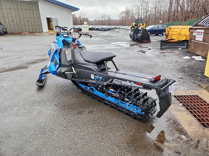 47067546 :رقم المزاد ، SN1EFM8P6HC712789 vin ، 2017 Polaris Rmk 800 مزاد بيع