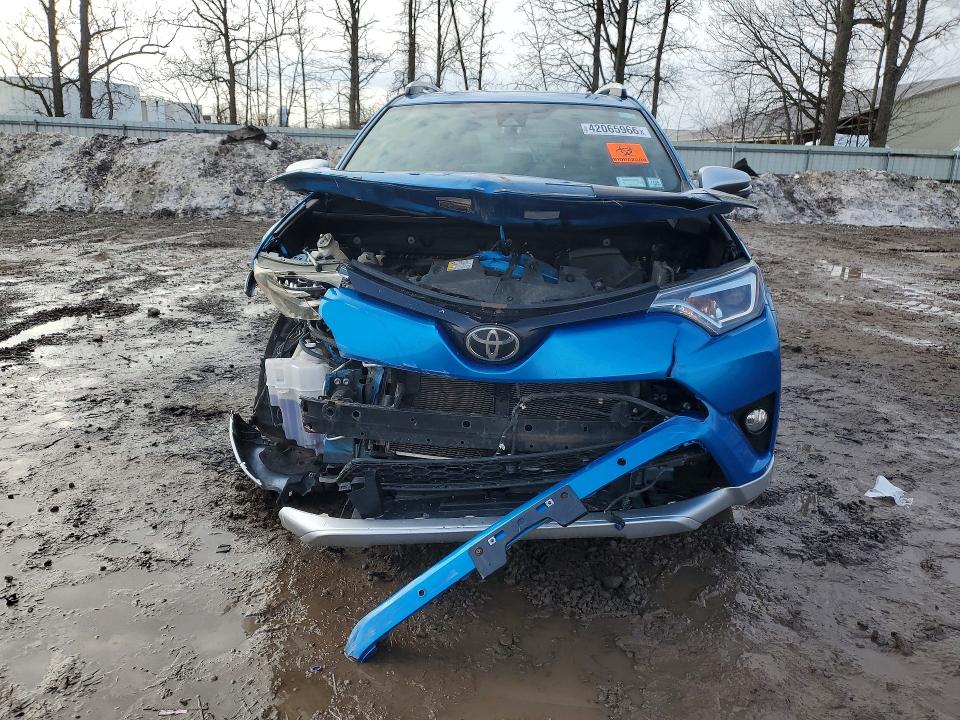 42065966 :رقم المزاد ، JTMJFREV1GD176571 vin ، 2016 Toyota Rav4 مزاد بيع