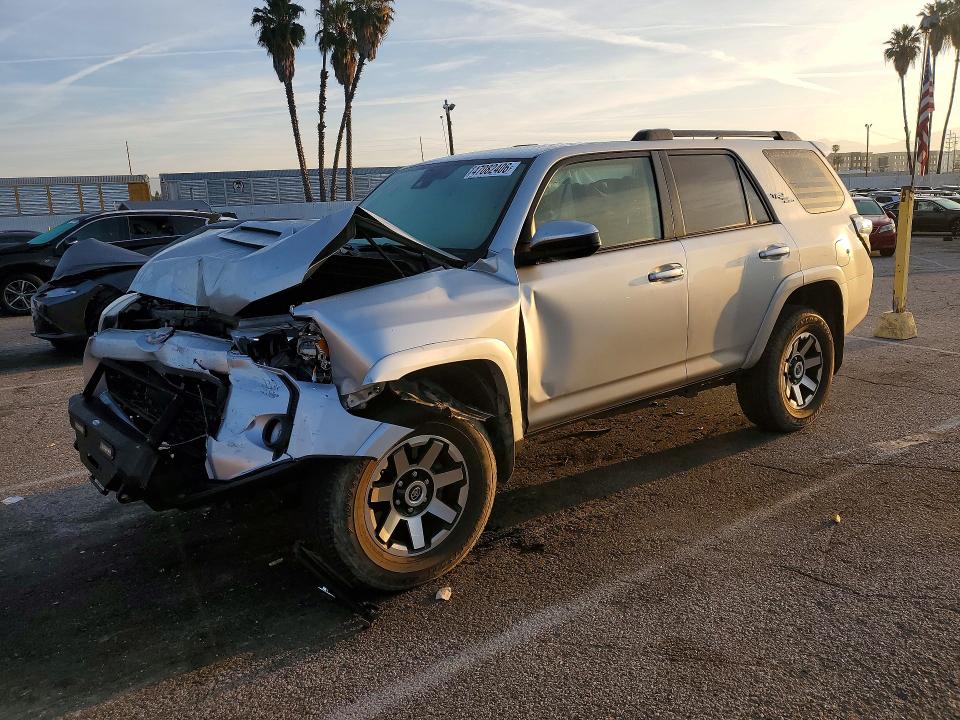 Продажа на аукционе авто 2023 Toyota 4runner, vin: JTEPU5JR2P6135481, номер лота: 47082406