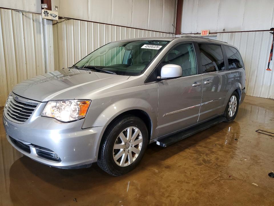 Auction sale of the 2016 Chrysler Town & Country, vin: 2C4RC1BG3GR110975, lot number: 45495326