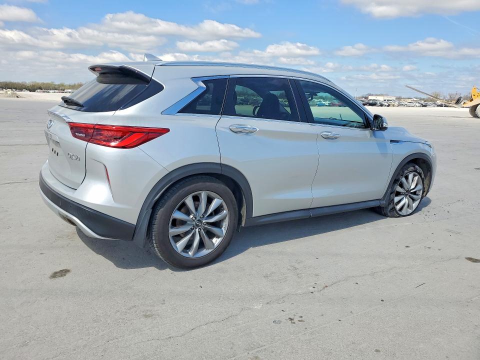 47233666 :رقم المزاد ، 3PCAJ5M30KF108092 vin ، 2019 Infiniti Qx50 مزاد بيع