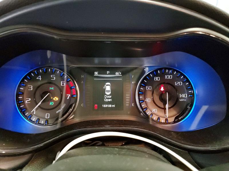 41965526 :رقم المزاد ، 1C3CCCBB5FN745038 vin ، 2015 Chrysler 200 مزاد بيع