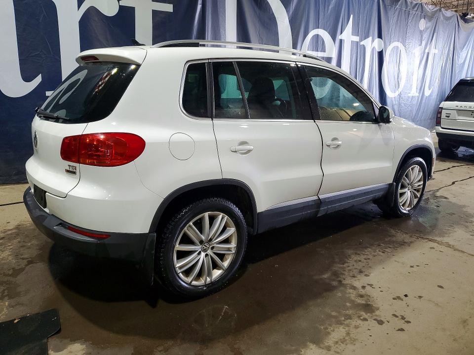 Продаж на аукціоні авто 2016 Volkswagen Tiguan, vin: WVGBV7AX5GW576815, номер лоту: 47083596