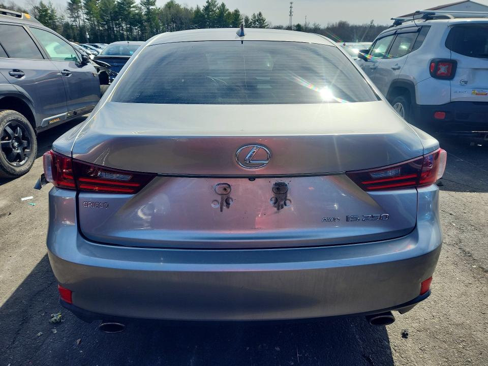 2015 Lexus Is 250 მანქანა იყიდება აუქციონზე, vin: JTHCF1D28F5023873, აუქციონის ნომერი: 47084086