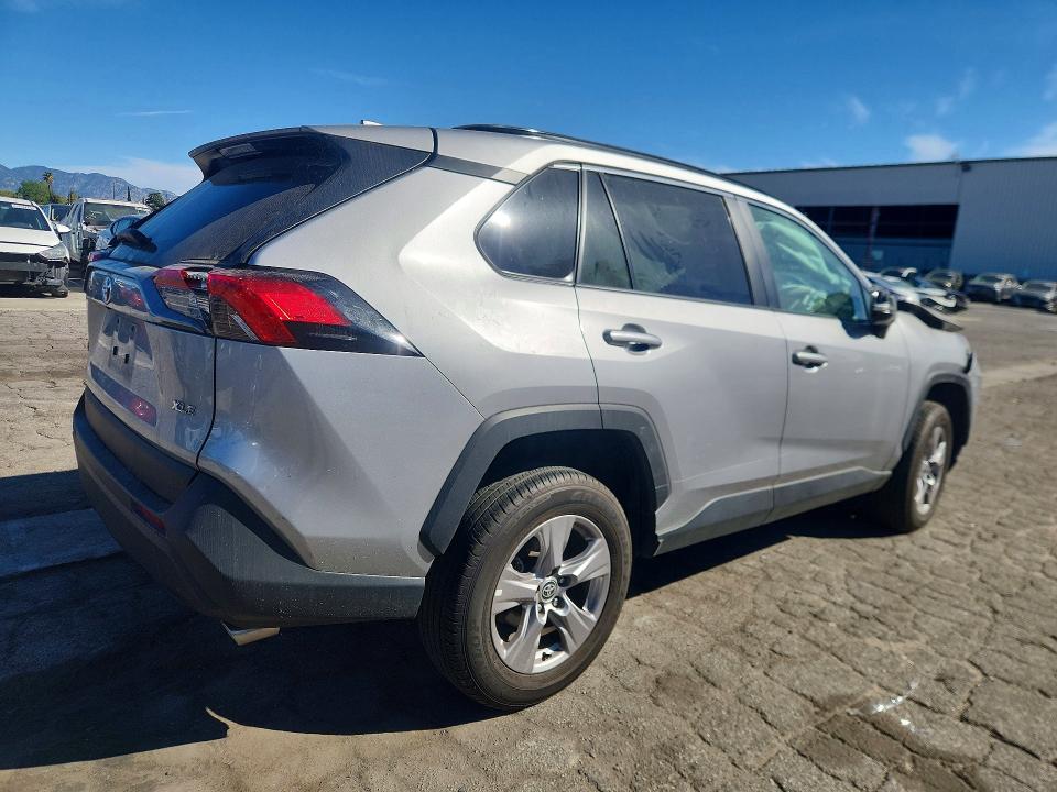 79127065 :رقم المزاد ، 2T3W1RFV7SC307082 vin ، 2025 Toyota Rav4 مزاد بيع