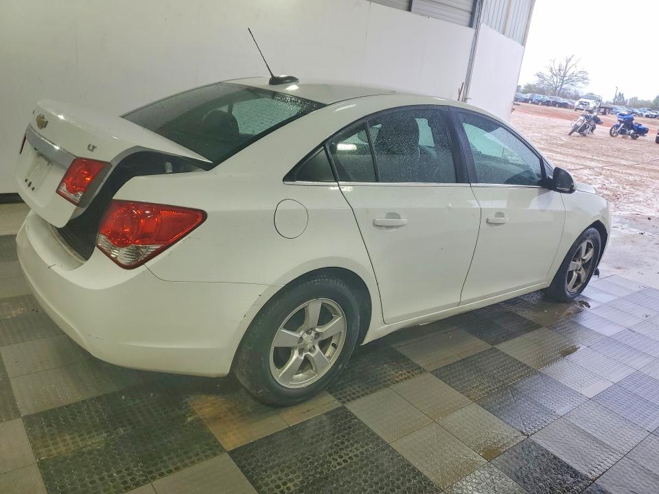45653166 :رقم المزاد ، 1G1PE5SB2G7147586 vin ، 2016 Chevrolet Cruze Limited مزاد بيع