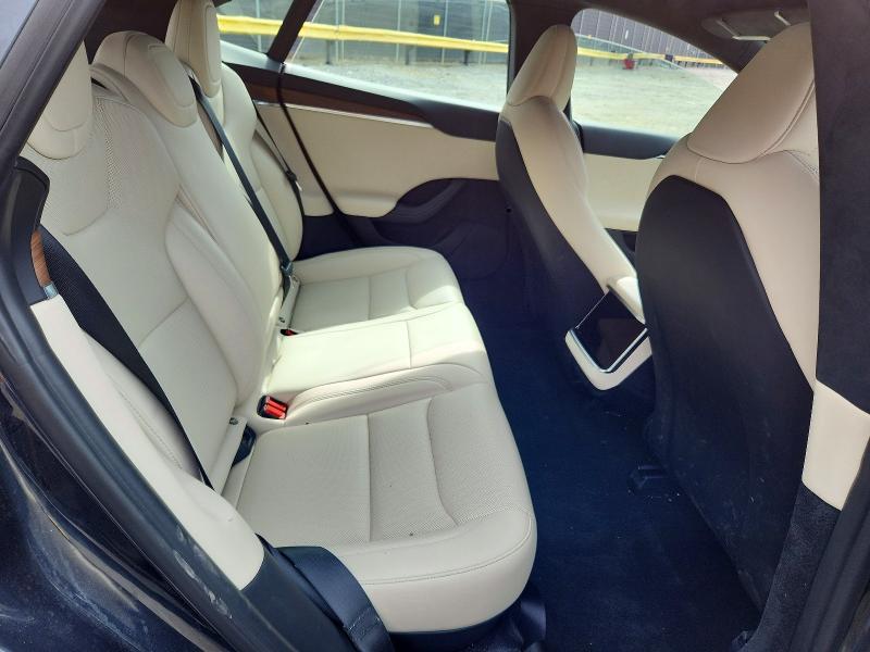 47450786 :رقم المزاد ، 5YJSA1E52PF530014 vin ، 2023 Tesla Model S مزاد بيع